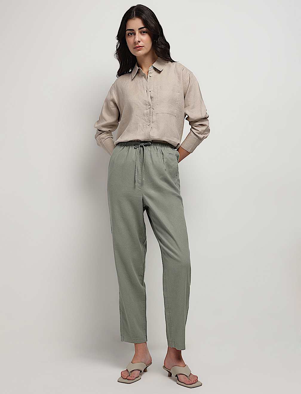 Linen Rich Drawstring Tapered Trousers