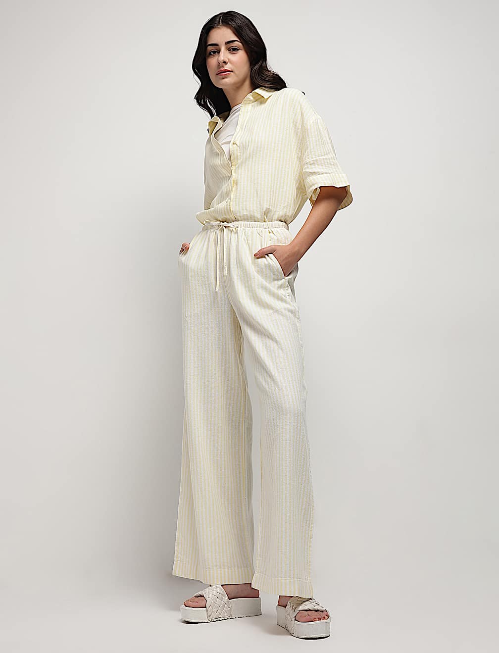 Linen Rich Stripes High Rise Trousers