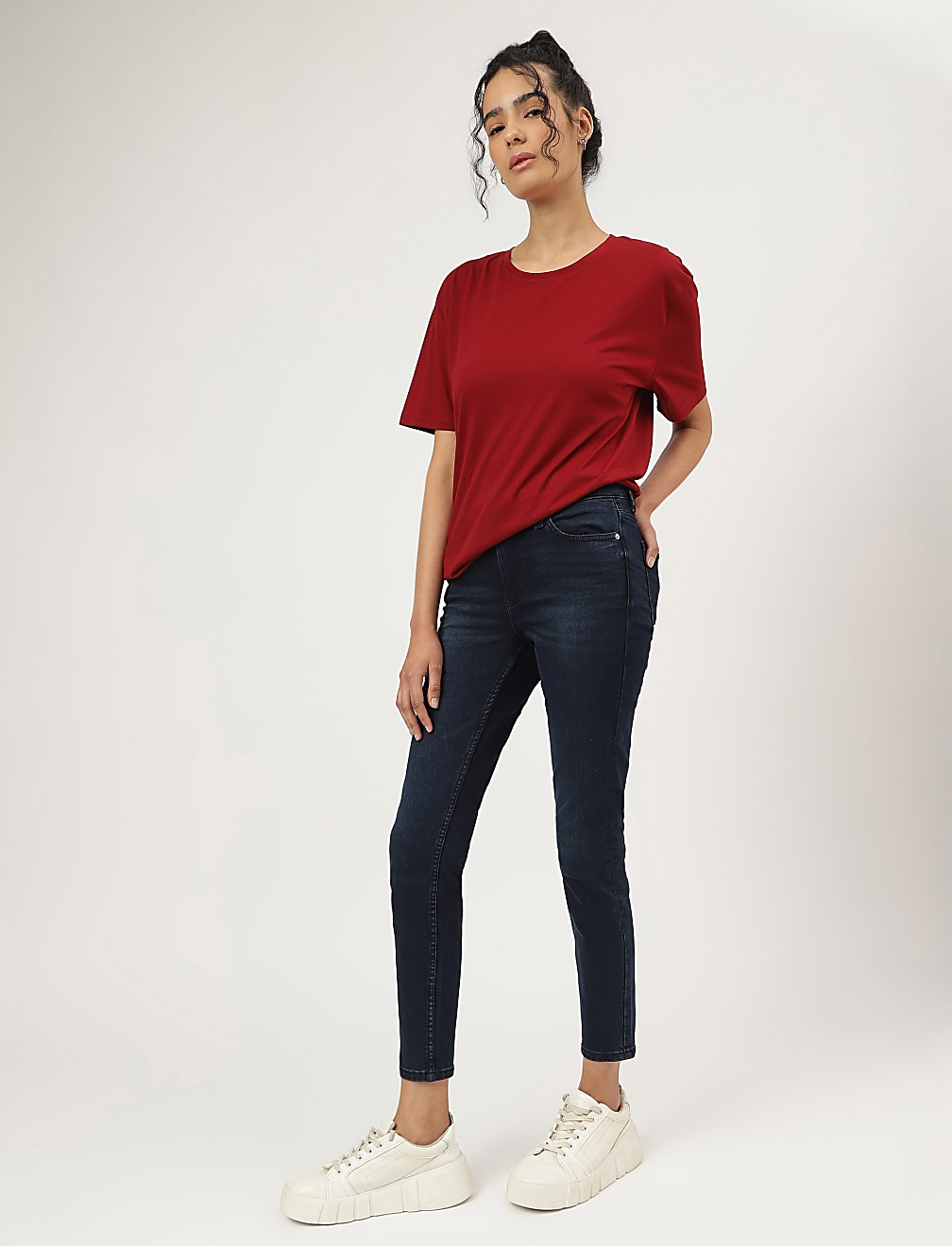 Skinny Mid Waist Jeans