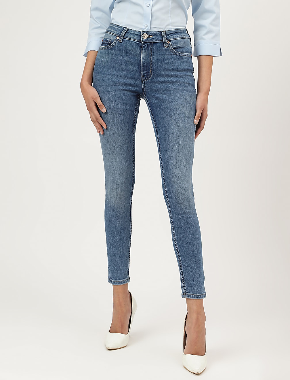 Skinny Mid Waist Jeans