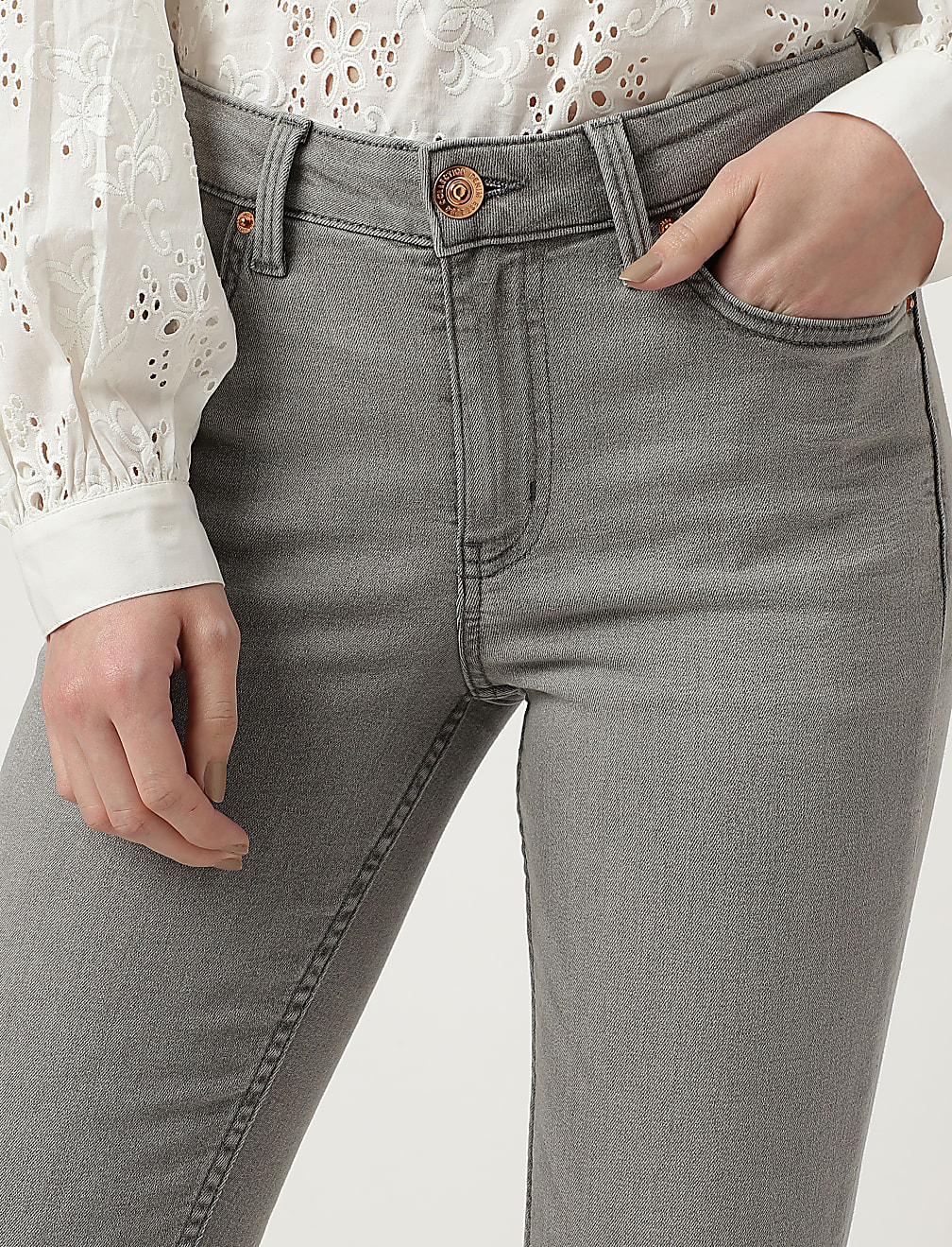 Skinny Mid Waist Jeans