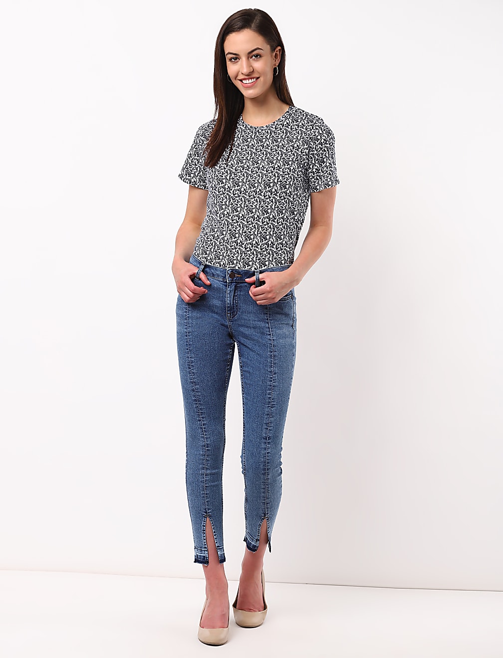 Front Slit Denim w/Stretch