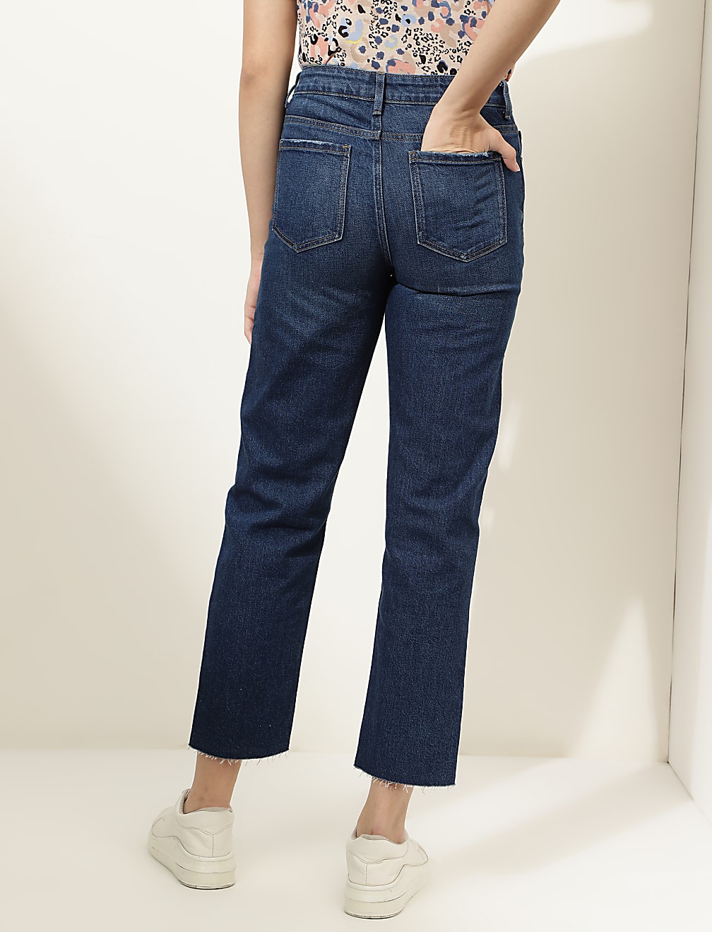 Solid Boyfriend Fit Jeans