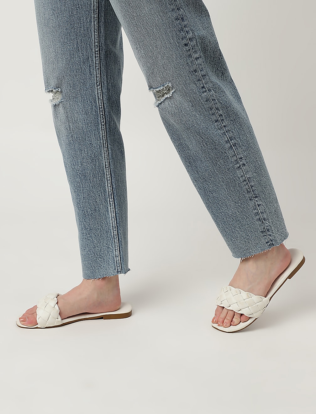 Solid Boyfriend Fit Jeans