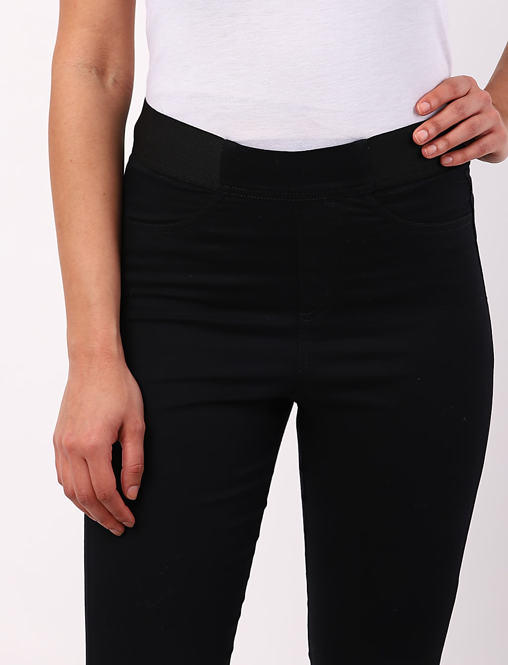 Solid Regular Fit Jeggings