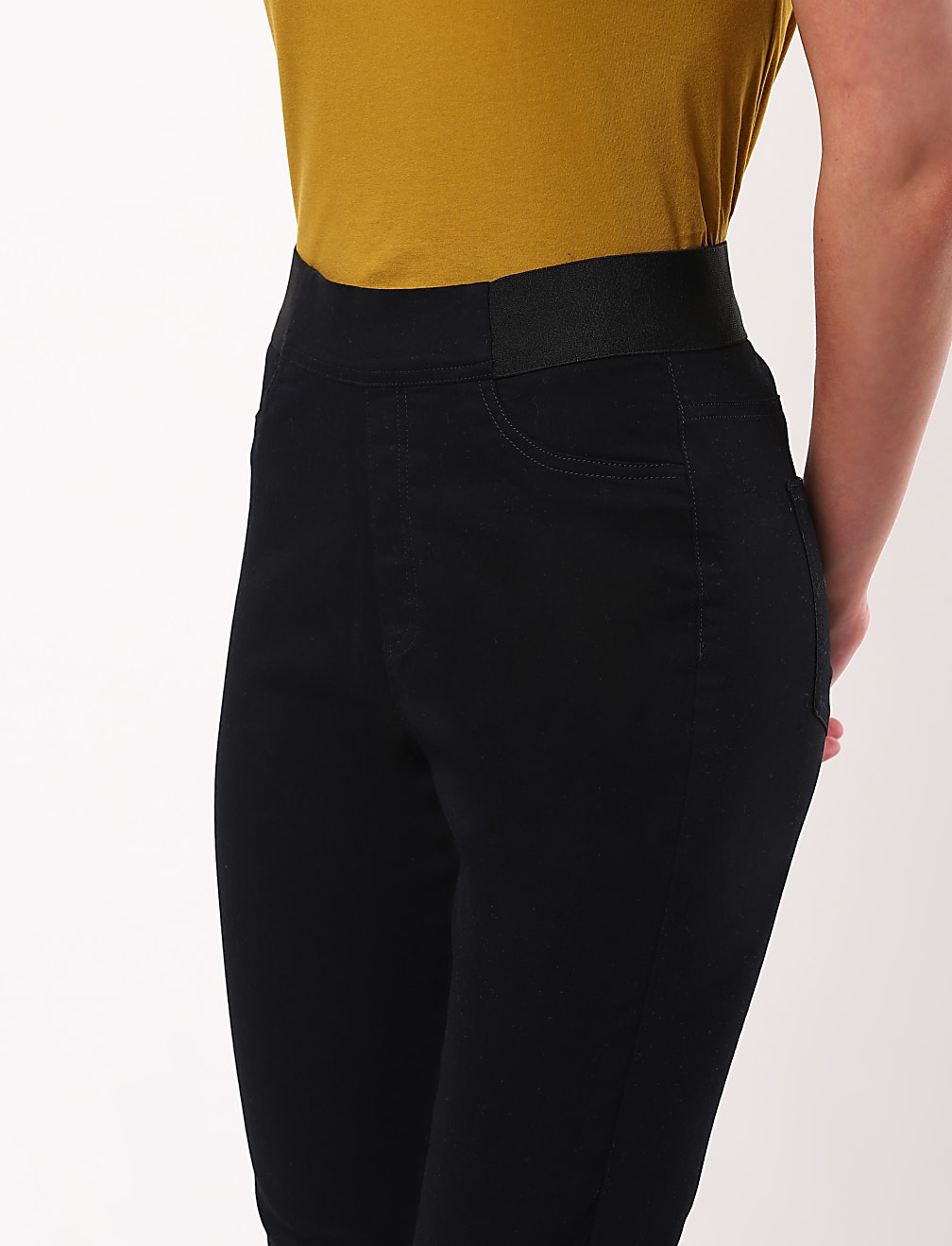 Elastic Jegging With Stretch