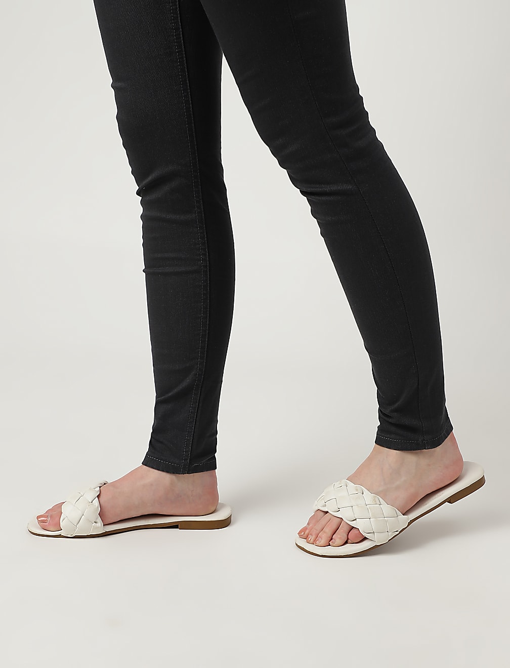 Cotton Mix Plain Regular Fit Jeggings
