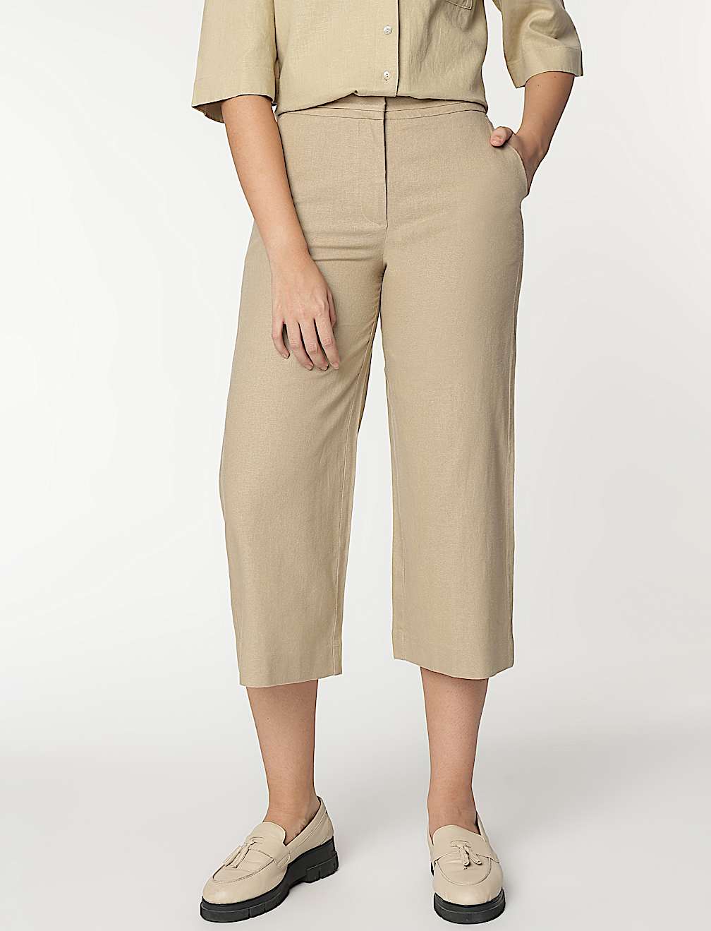 Linen Rich Wide Leg Trousers