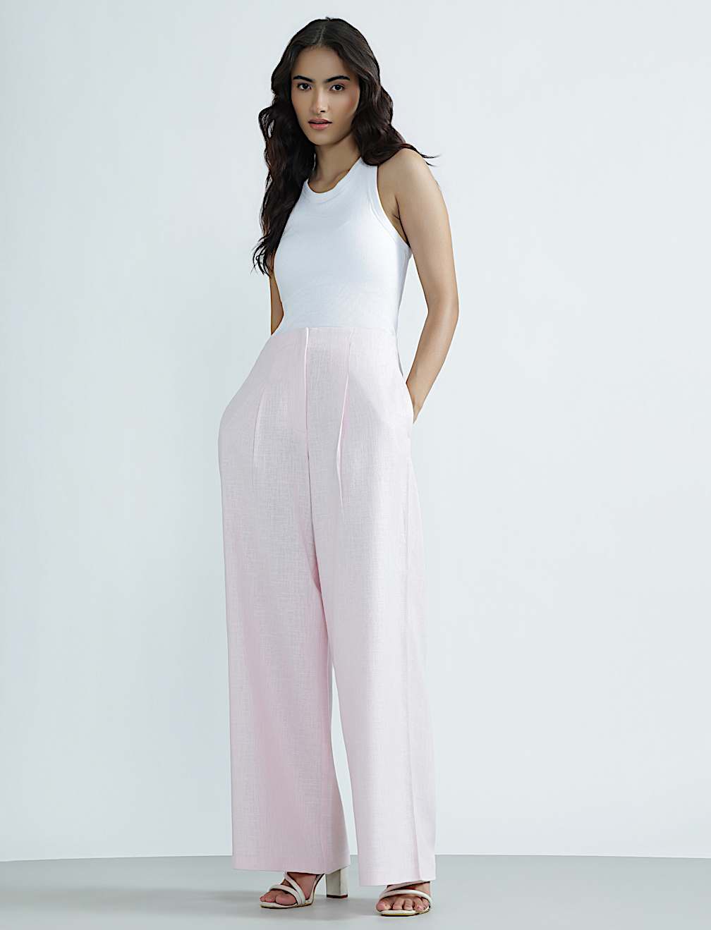Linen Rich Pleated Wide Leg Trousers