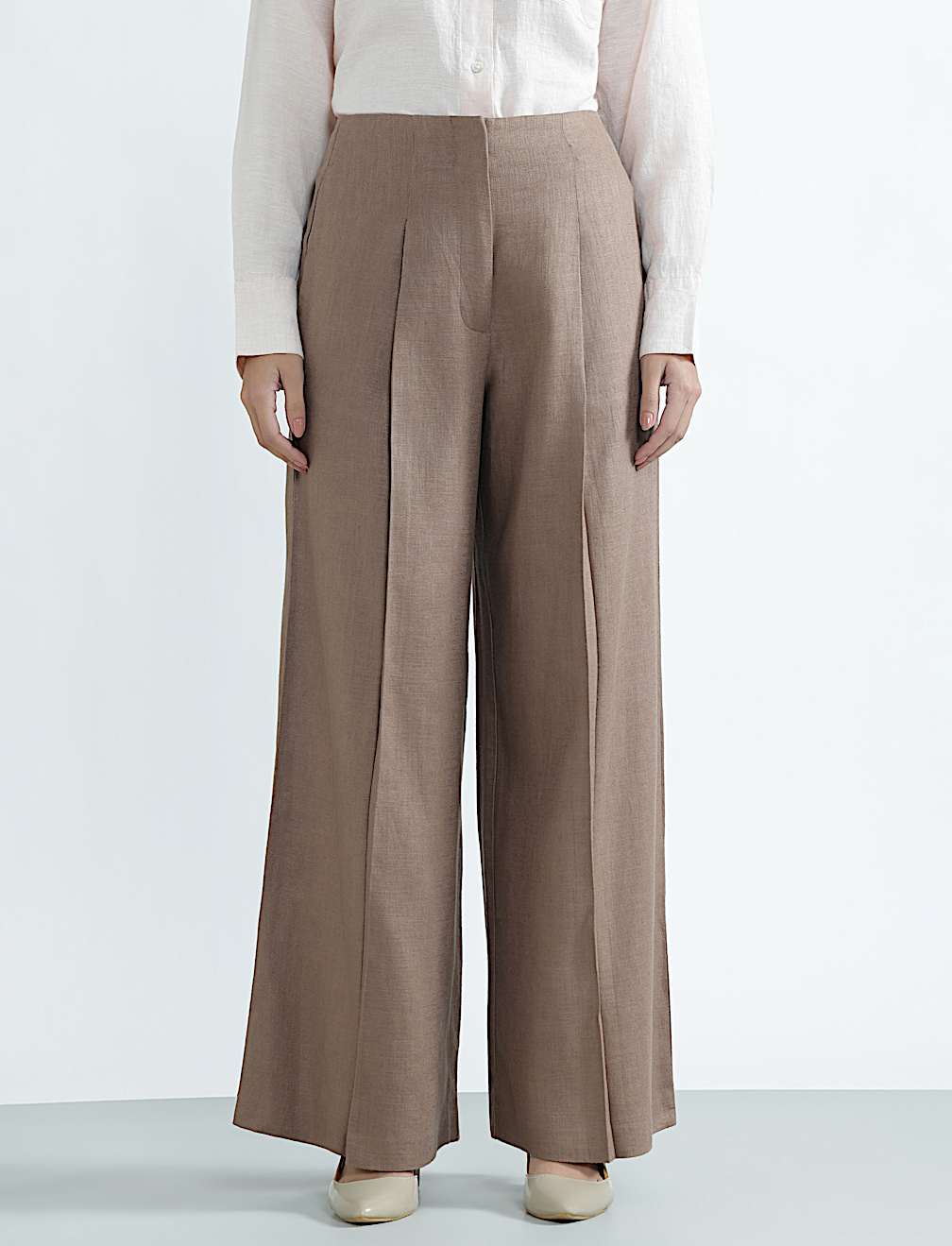 Linen Rich Plain Relaxed Fit Trousers
