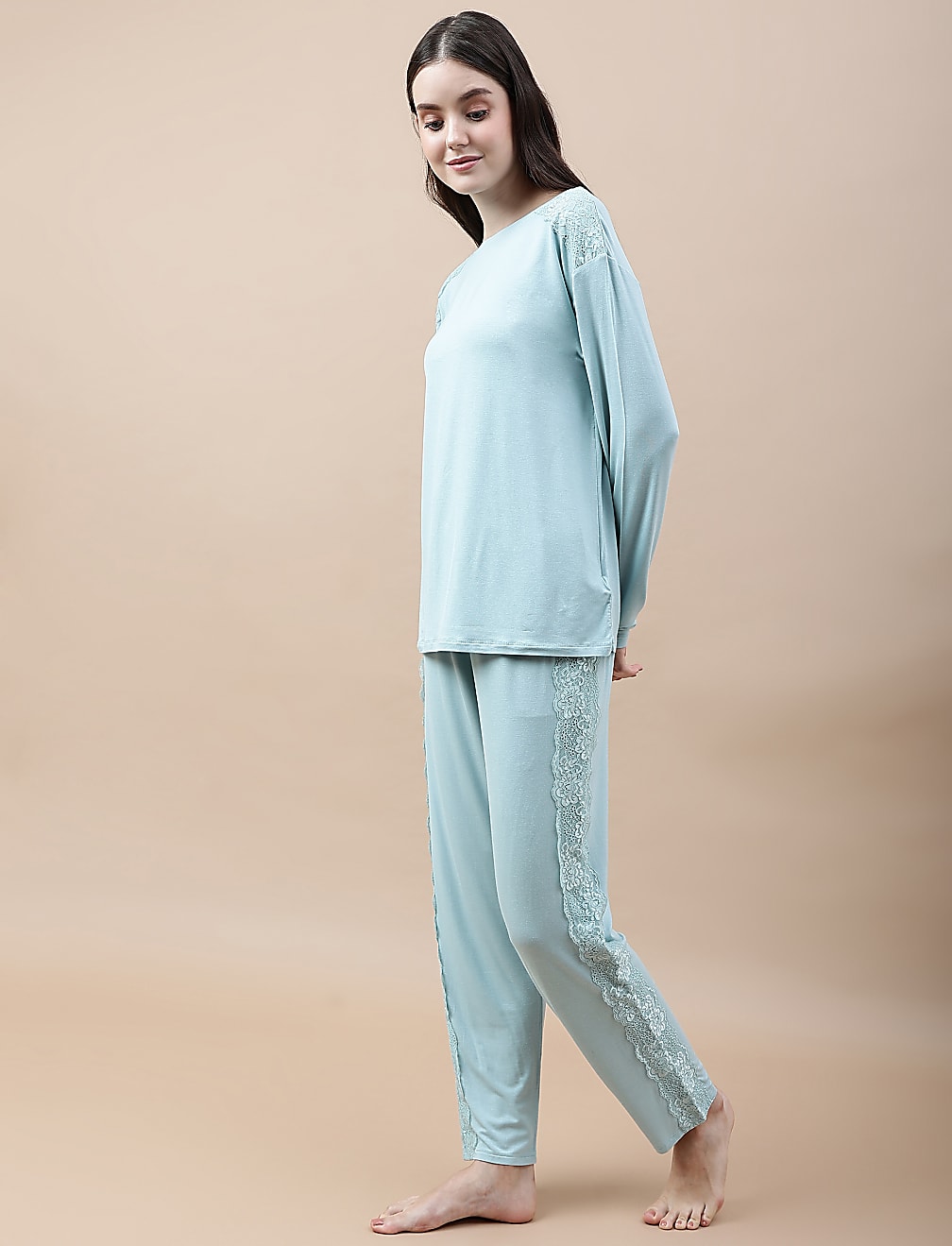 Viscose Mix Lace Relaxed Fit Pyjama Set