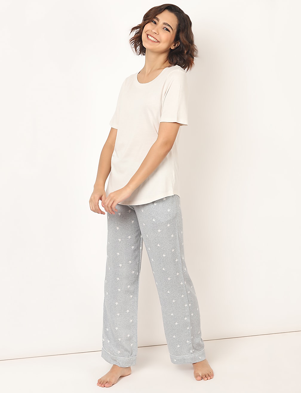 Cotton Mix Plain Round Neck T-Shirt