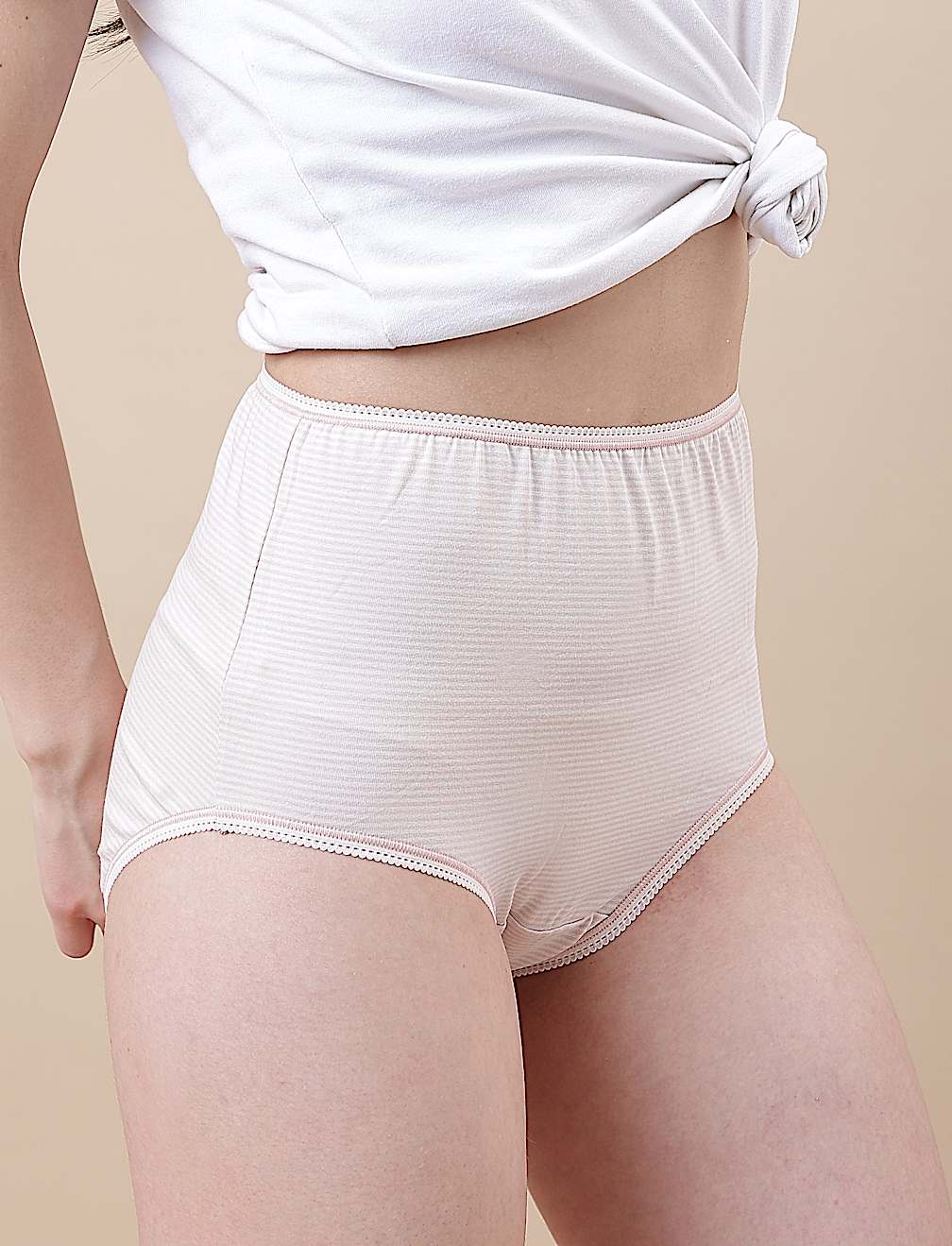 Pack of 5 Monotone Lace Trim Knickers