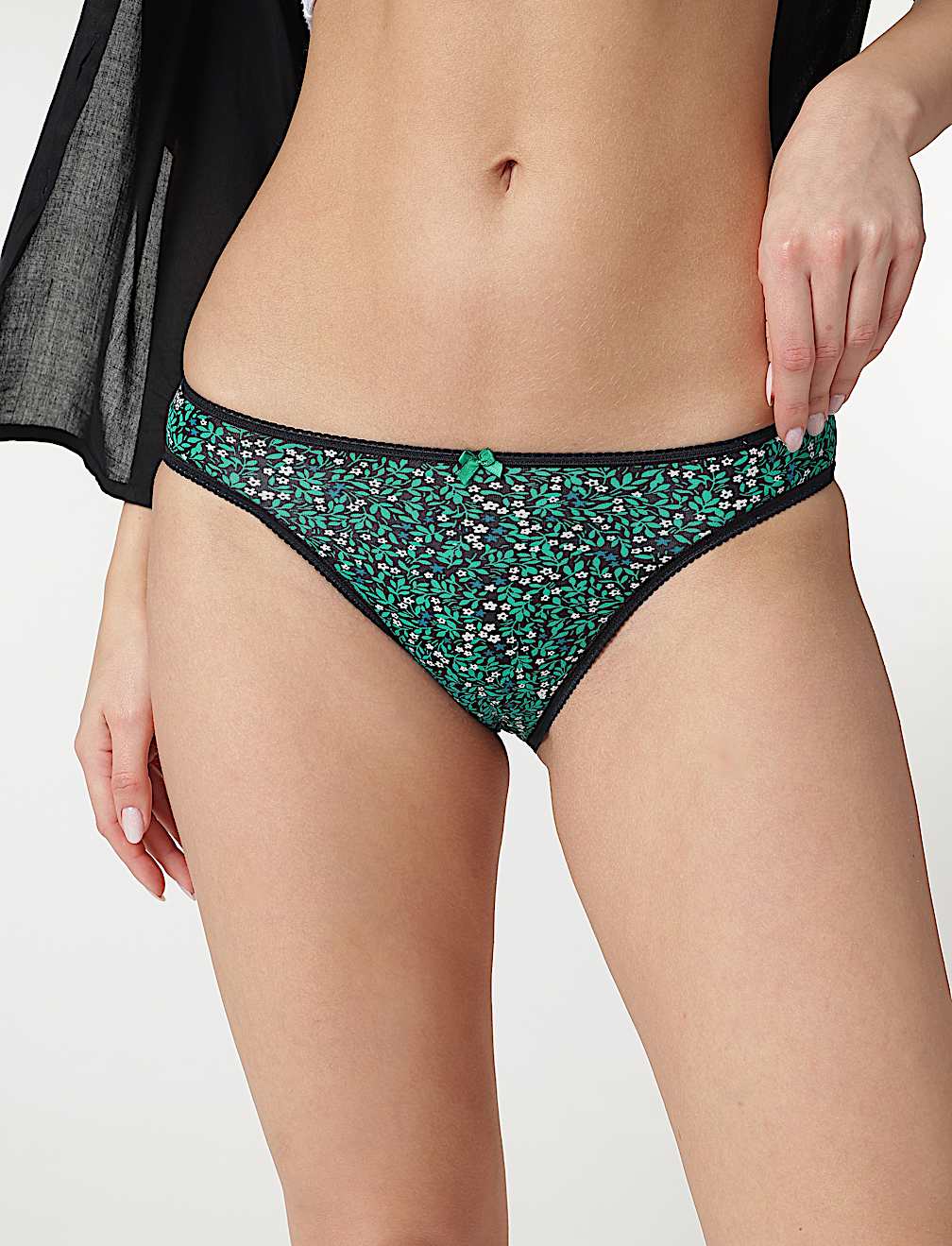 3pk Cotton Rich High Leg Knickers