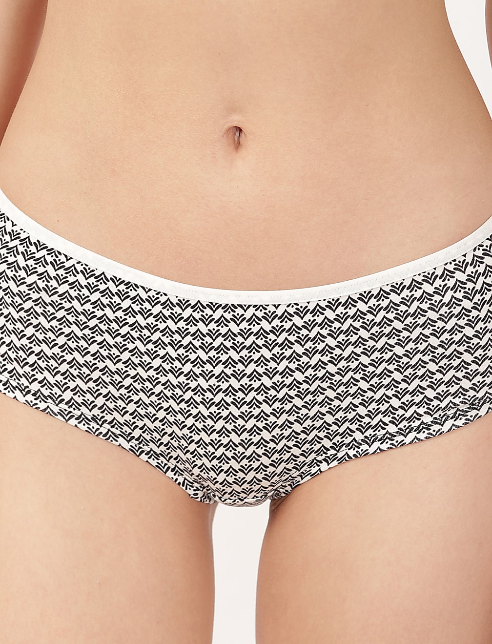 3 Pack Geo Print Low Rise Shorts