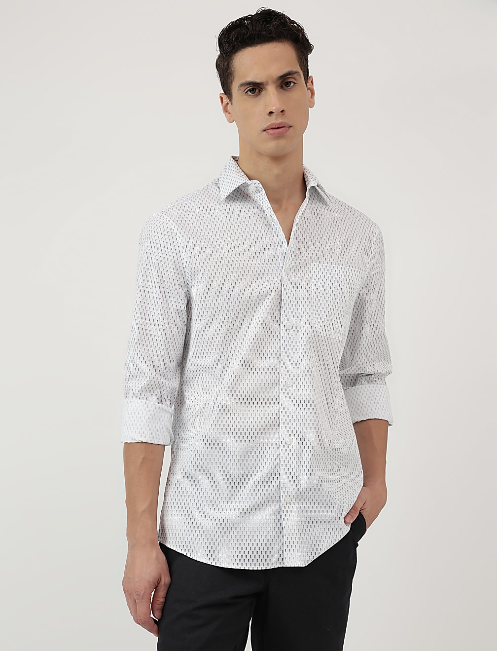 Slim Fit Spread Collar Shirt