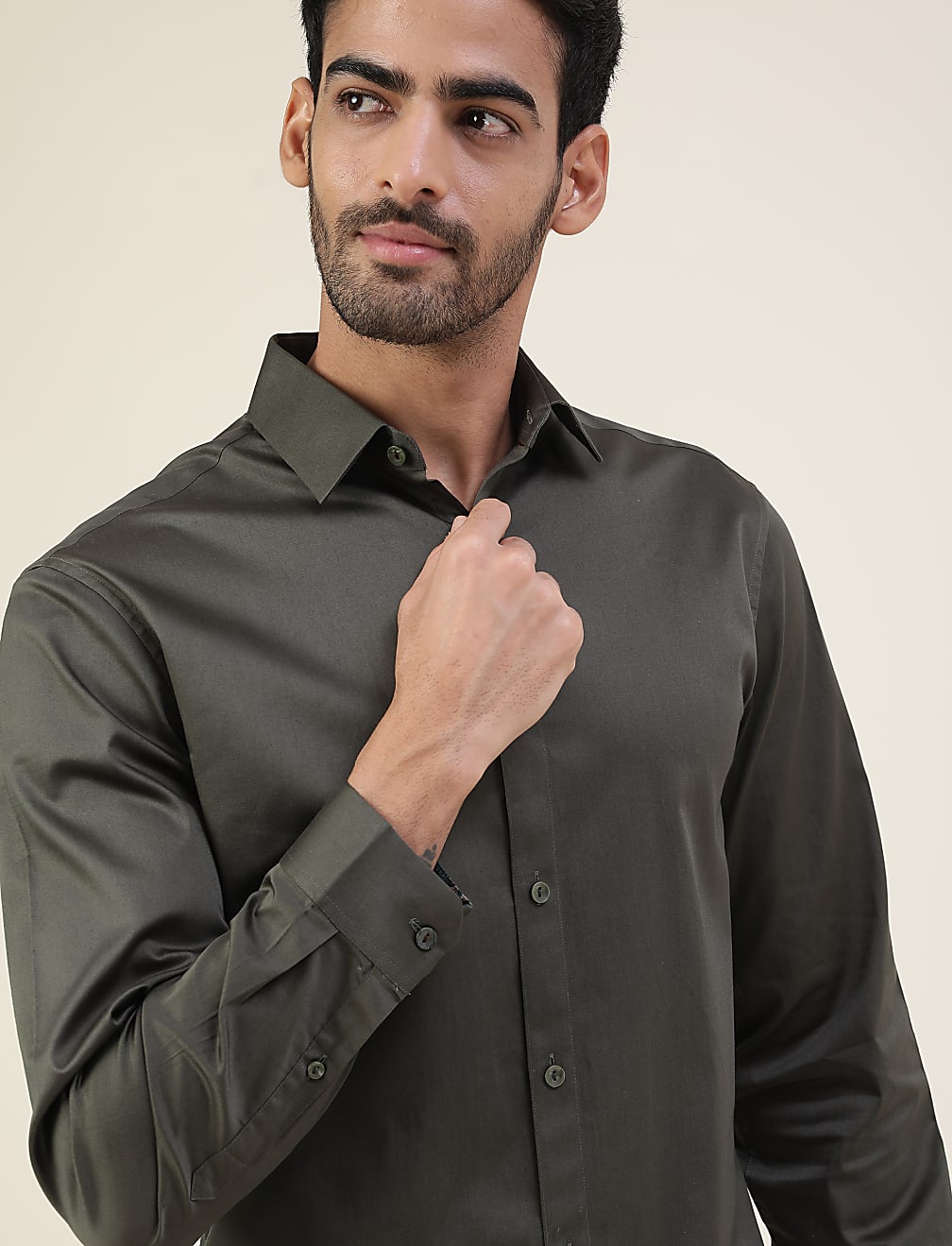 Cotton Slim Fit Solid Full Sleeves Shirt