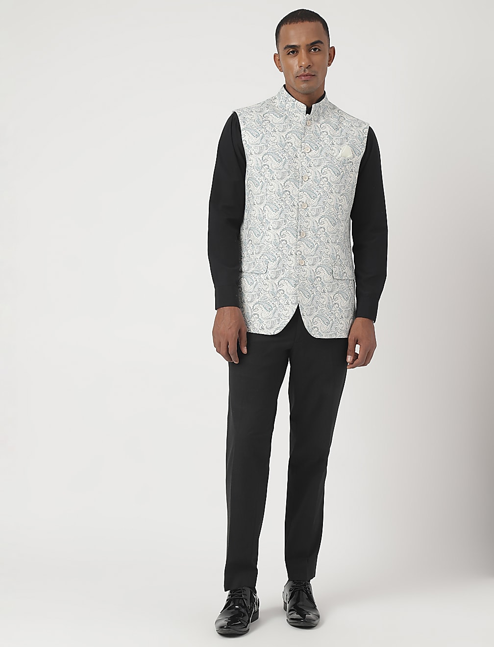 Tailored-Fit Linen-Blend Paisley Waistcoat
