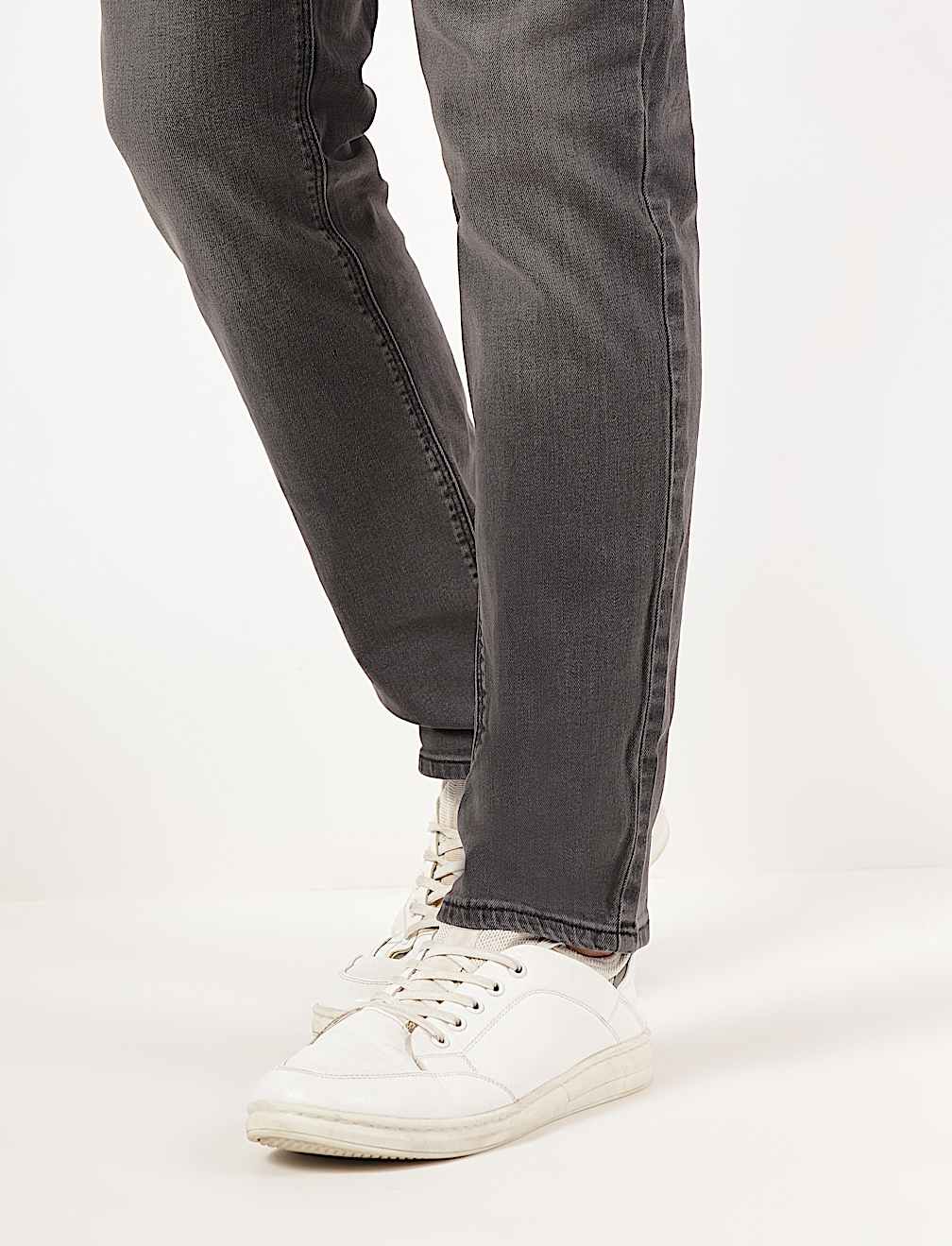 Cotton Mix Slim Fit Jeans