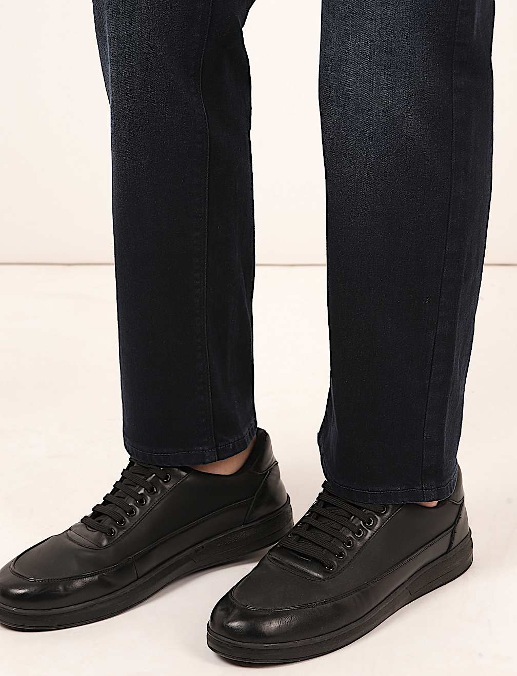 Cotton Mix Plain Regular Fit Jeans