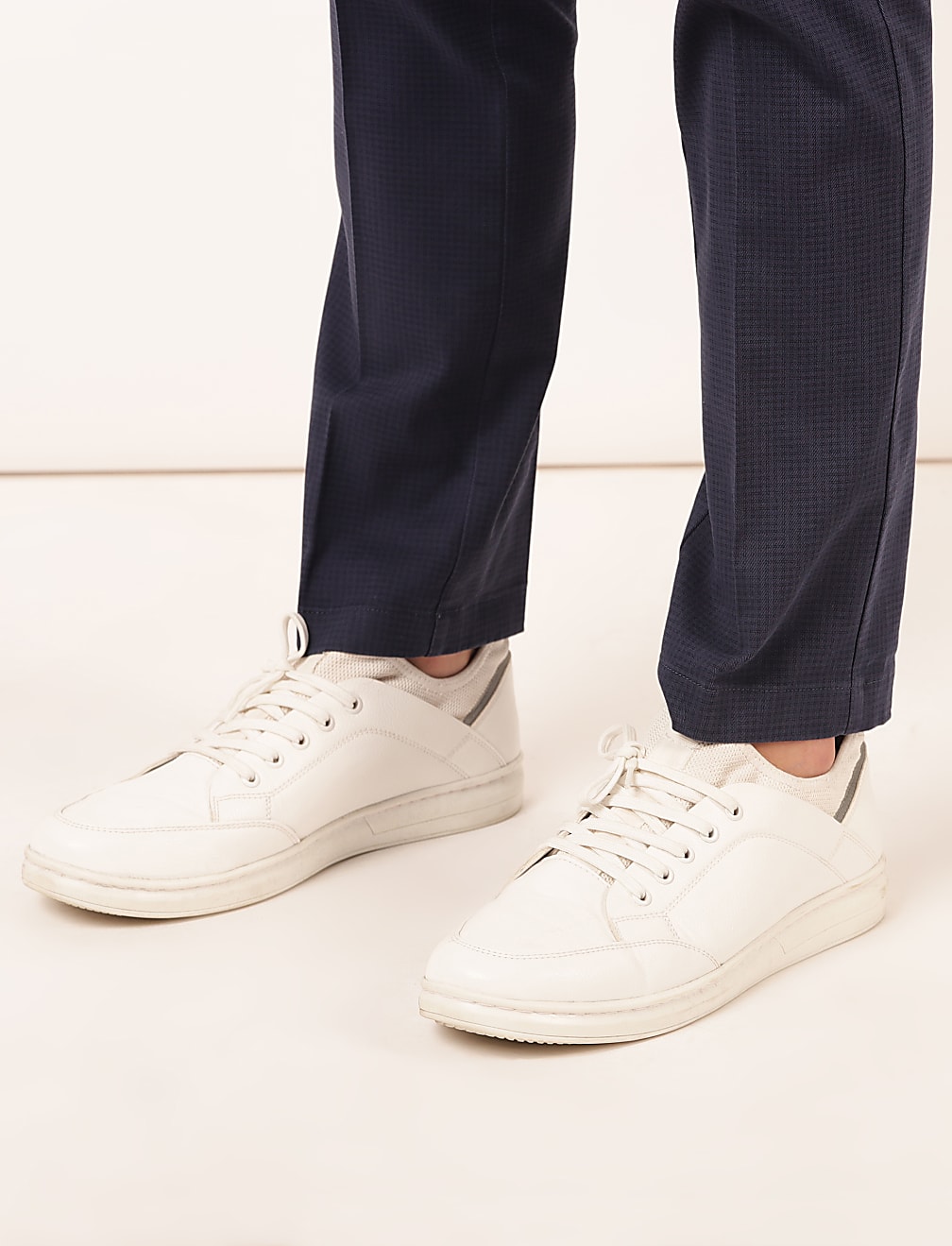 Cotton Mix Self Design Regular Fit Trouser