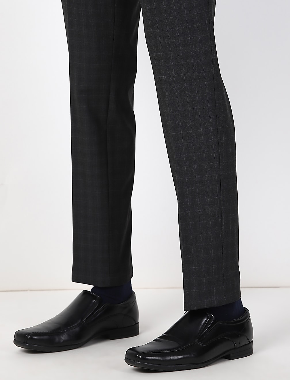 PV Slim Fit Trouser