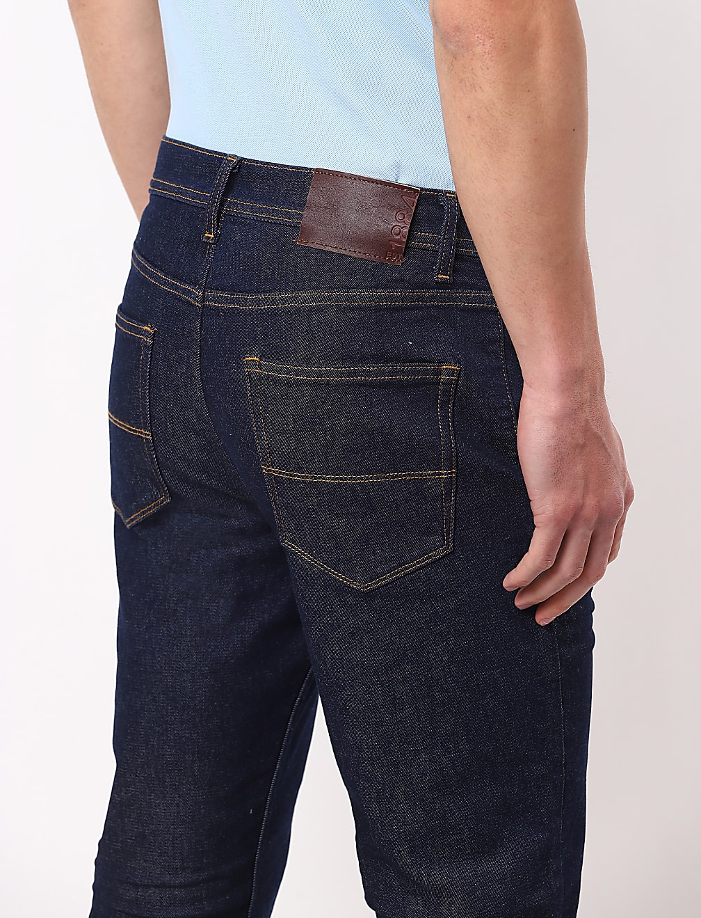 Straight Fit Cross Pkt Jeans