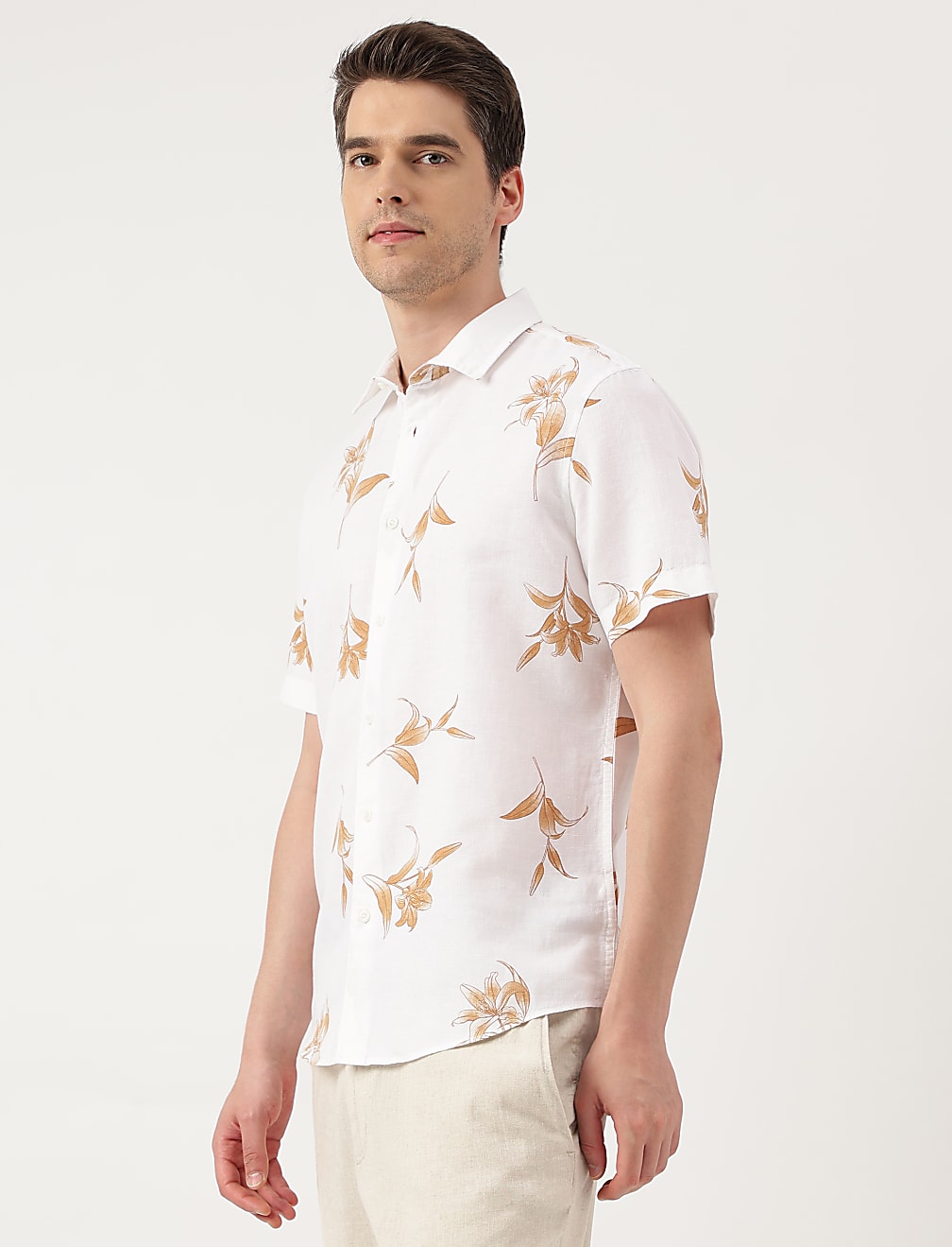 Linen Blend Floral Spread Collar Shirt