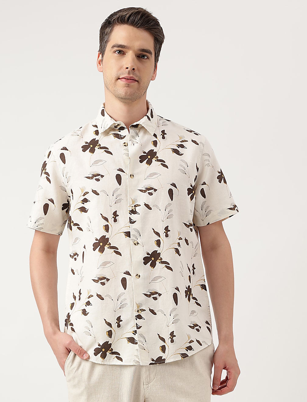 Relaxed Fit Spread Collar Shirt
