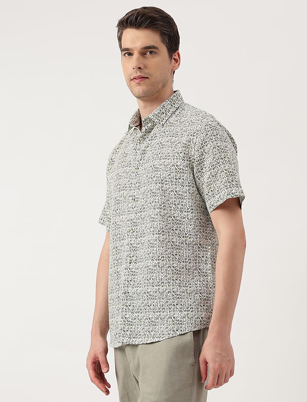 Linen Blend Printed Spread Collar Shirt
