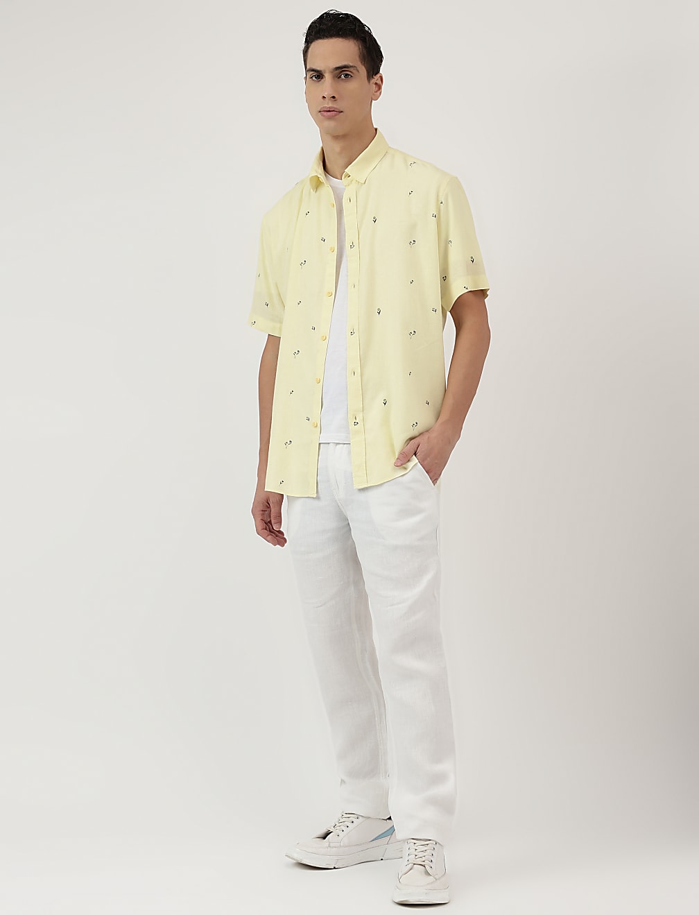 Relaxed Fit Spread Collar Shirt