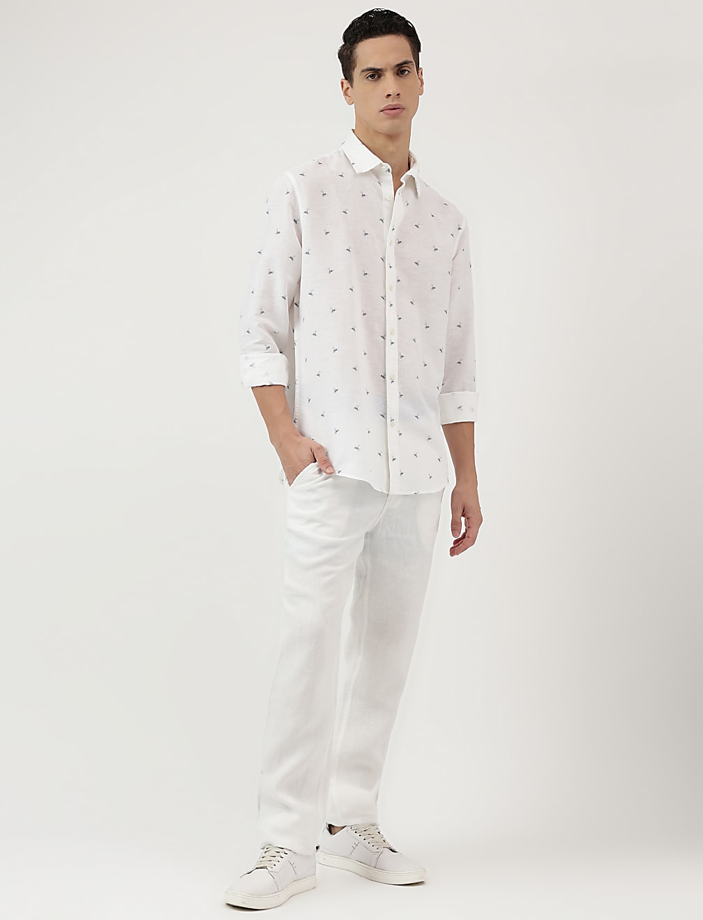 Relaxed Fit Spread Collar Shirt