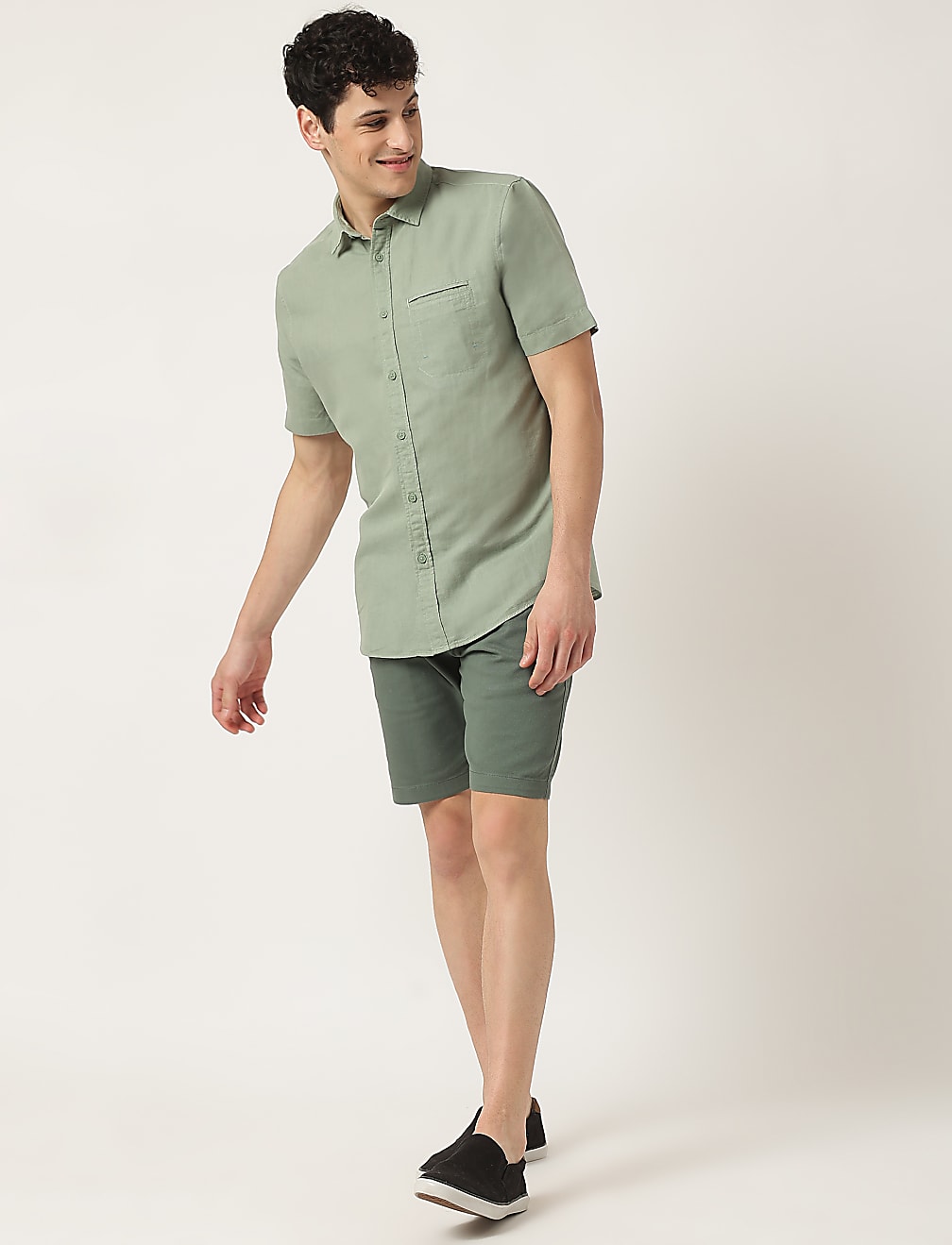 Pure Cotton Plain Spread Collar Shirt
