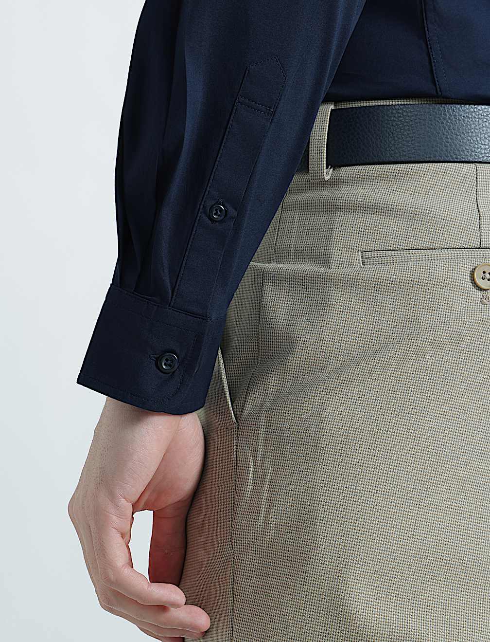 Regular Fit Classic Collar Shirt