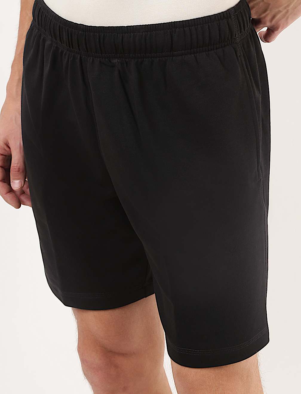 Cotton Mix Plain Regular Fit Short