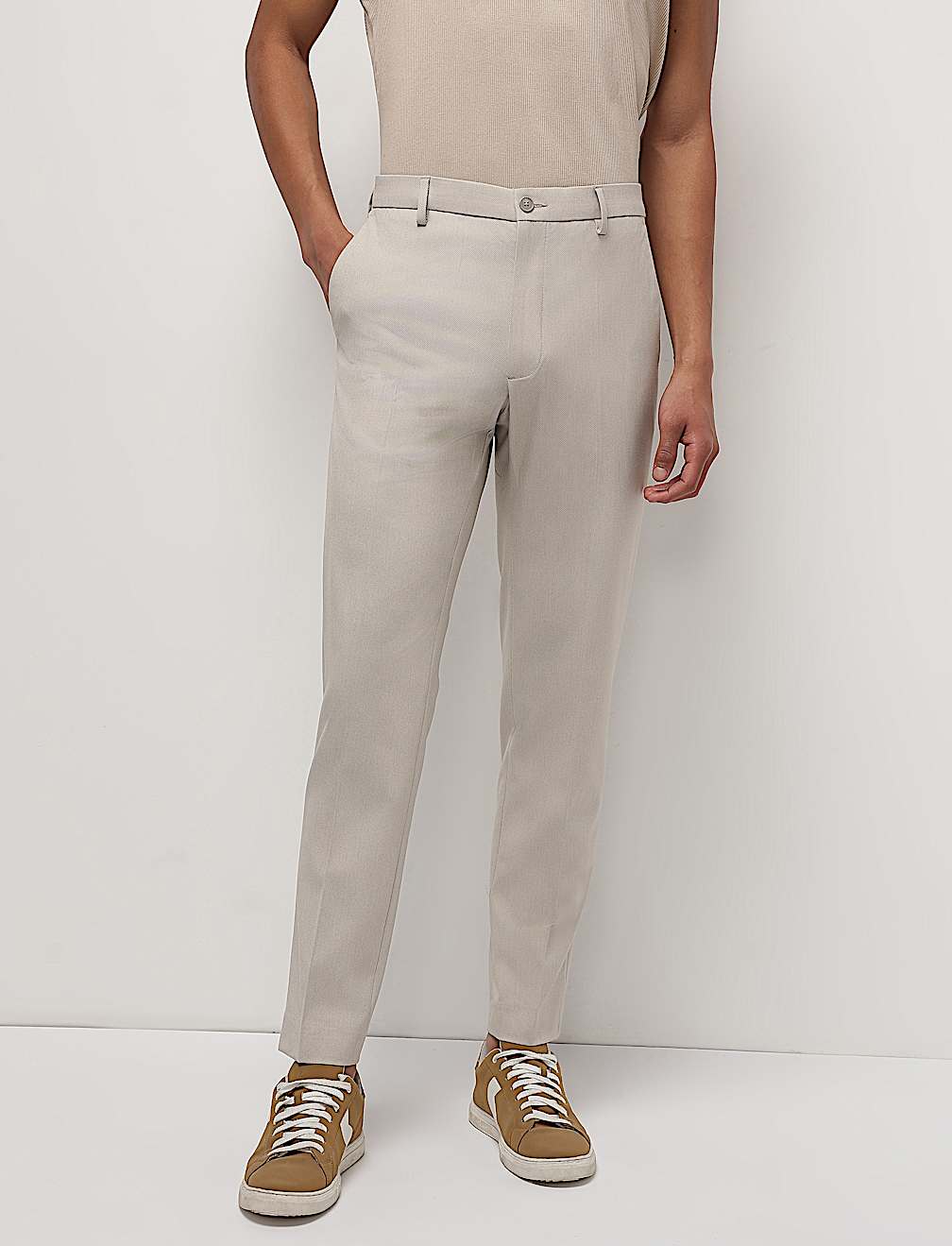 Mid Waist Textured Slim Fit Trousers