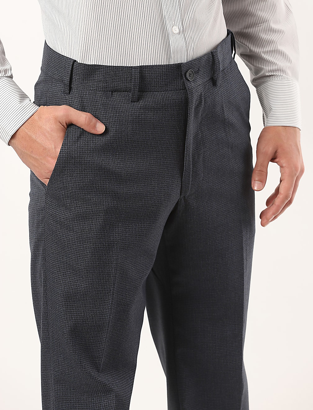 Crease Resistant Regular Fit Design Trouser