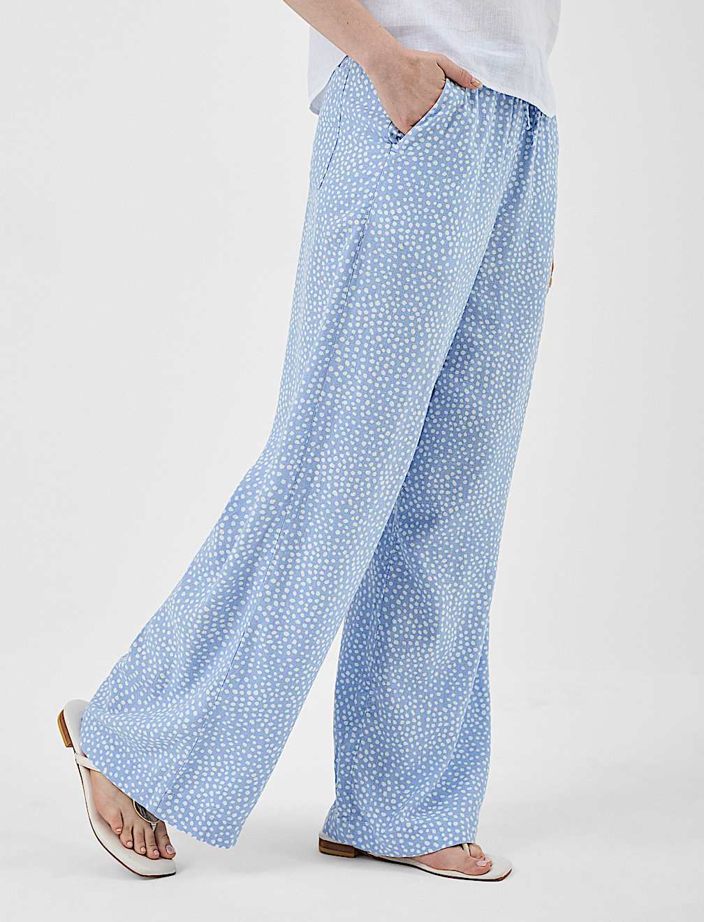 Linen Rich Embroidered Wide Leg Trousers