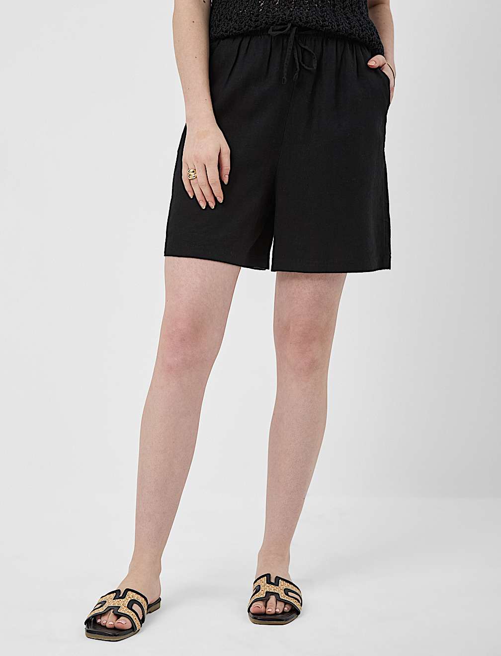 Linen Rich Drawstring Shorts