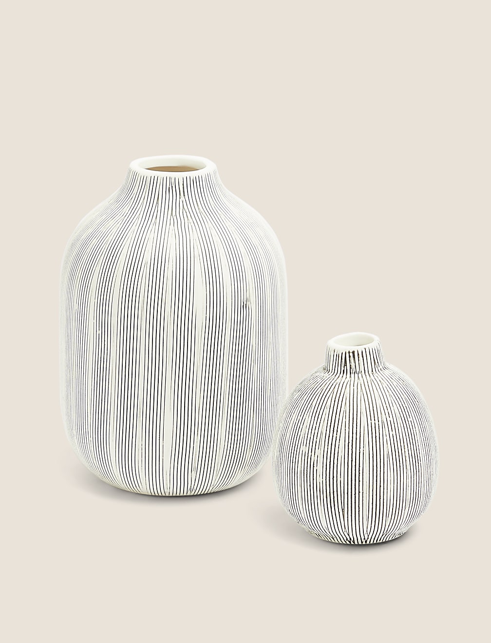 Medium Linear Striped Vase