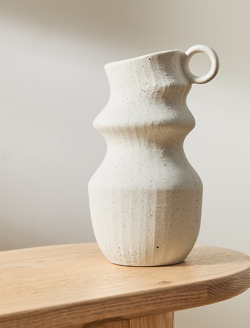 Medium Curved Vase