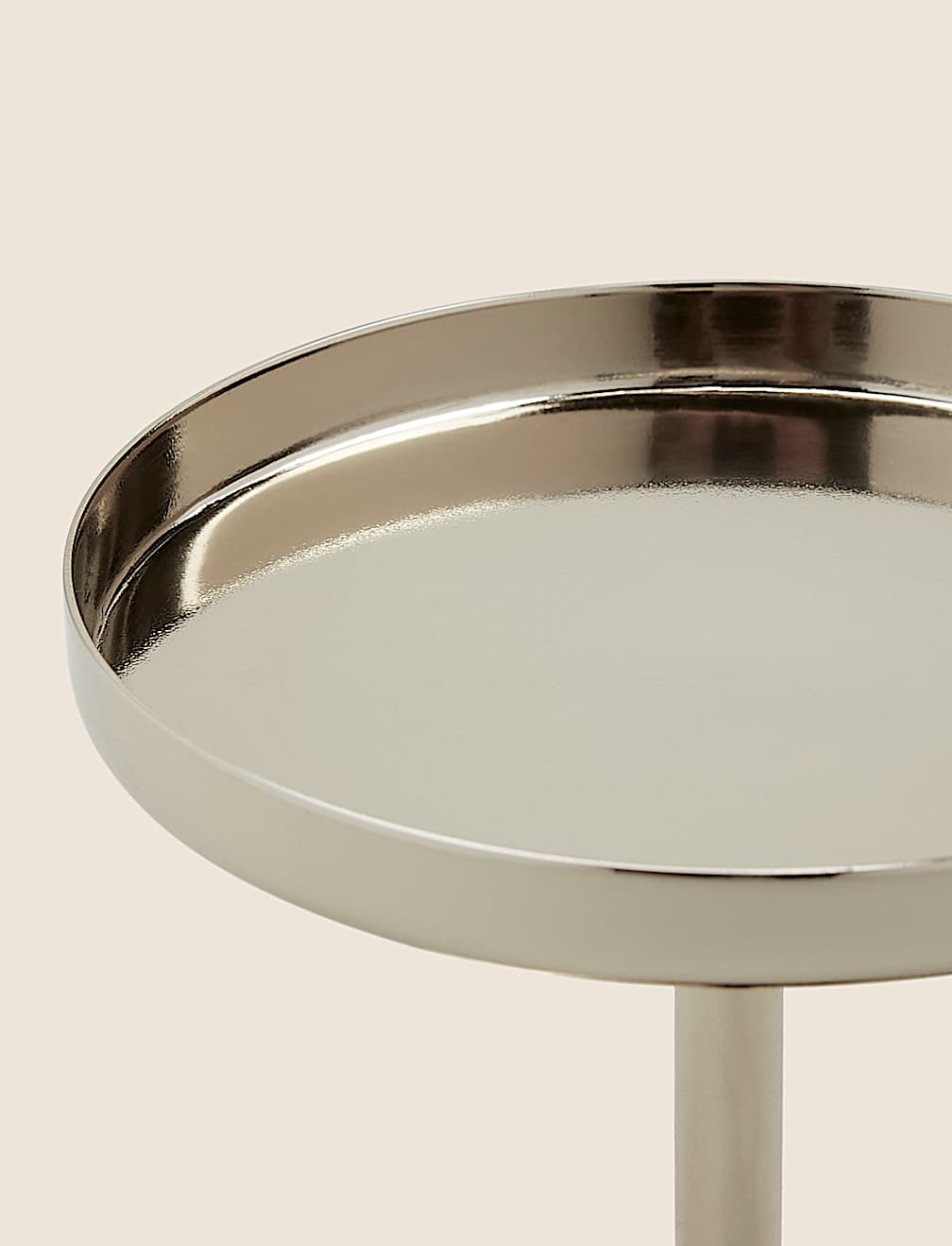 Metal Medium Candle Holder