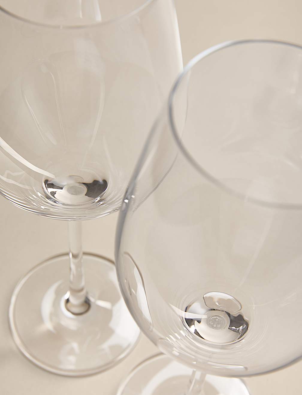 Set of 2 Wine Glasses
