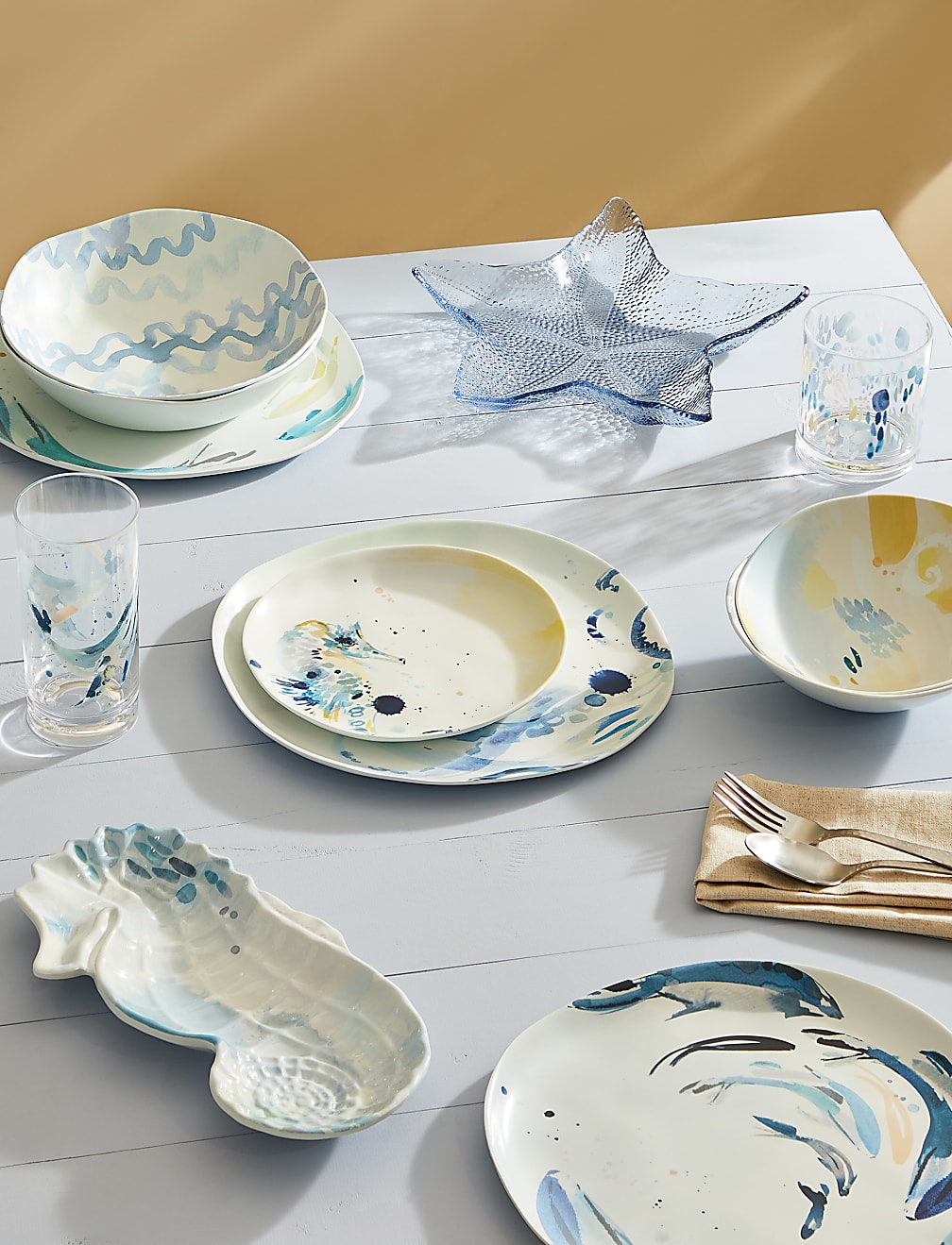 Set of 4 Nautical Picnic Dinner Plates