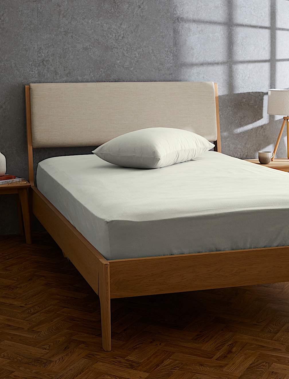 Pure Brushed Cotton Fitted Sheet