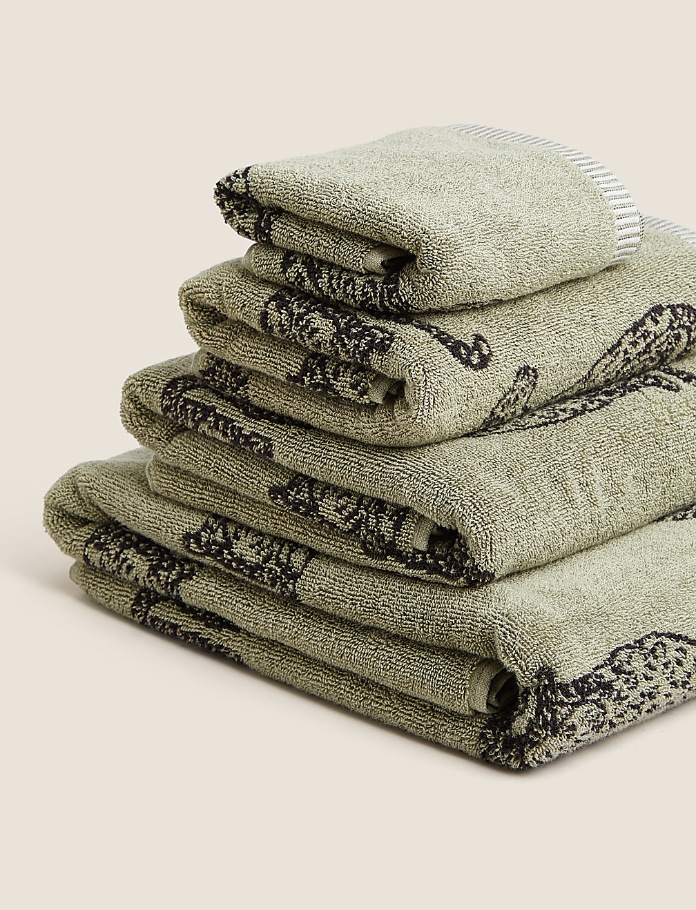 Pure Cotton Leopard Towel