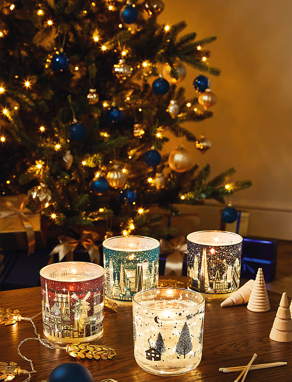 Paris Light Up Scented Candle