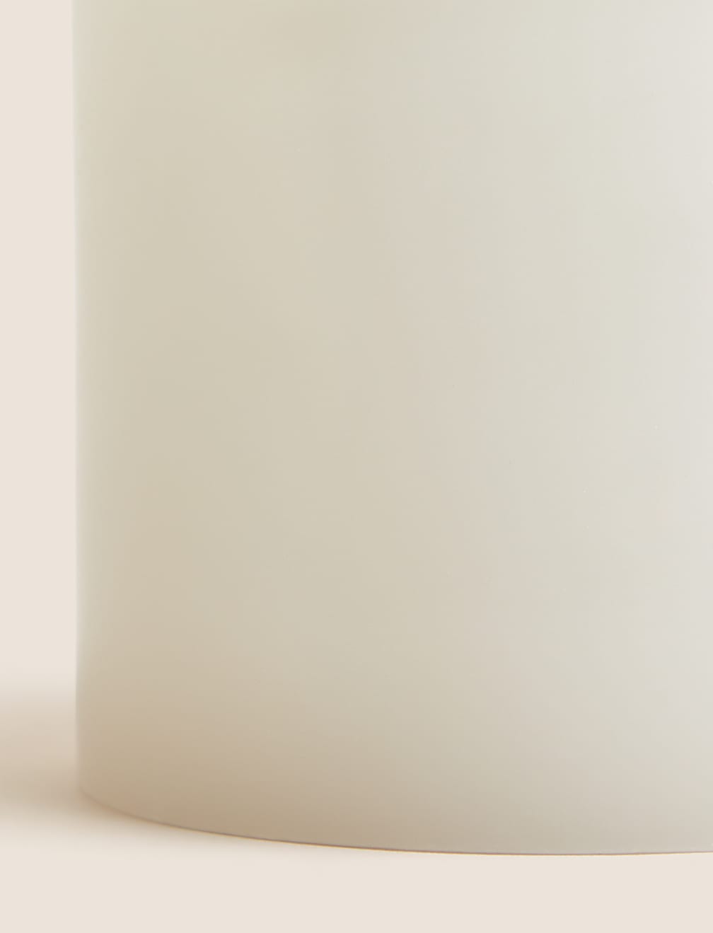 Medium Pillar Light Up Candle