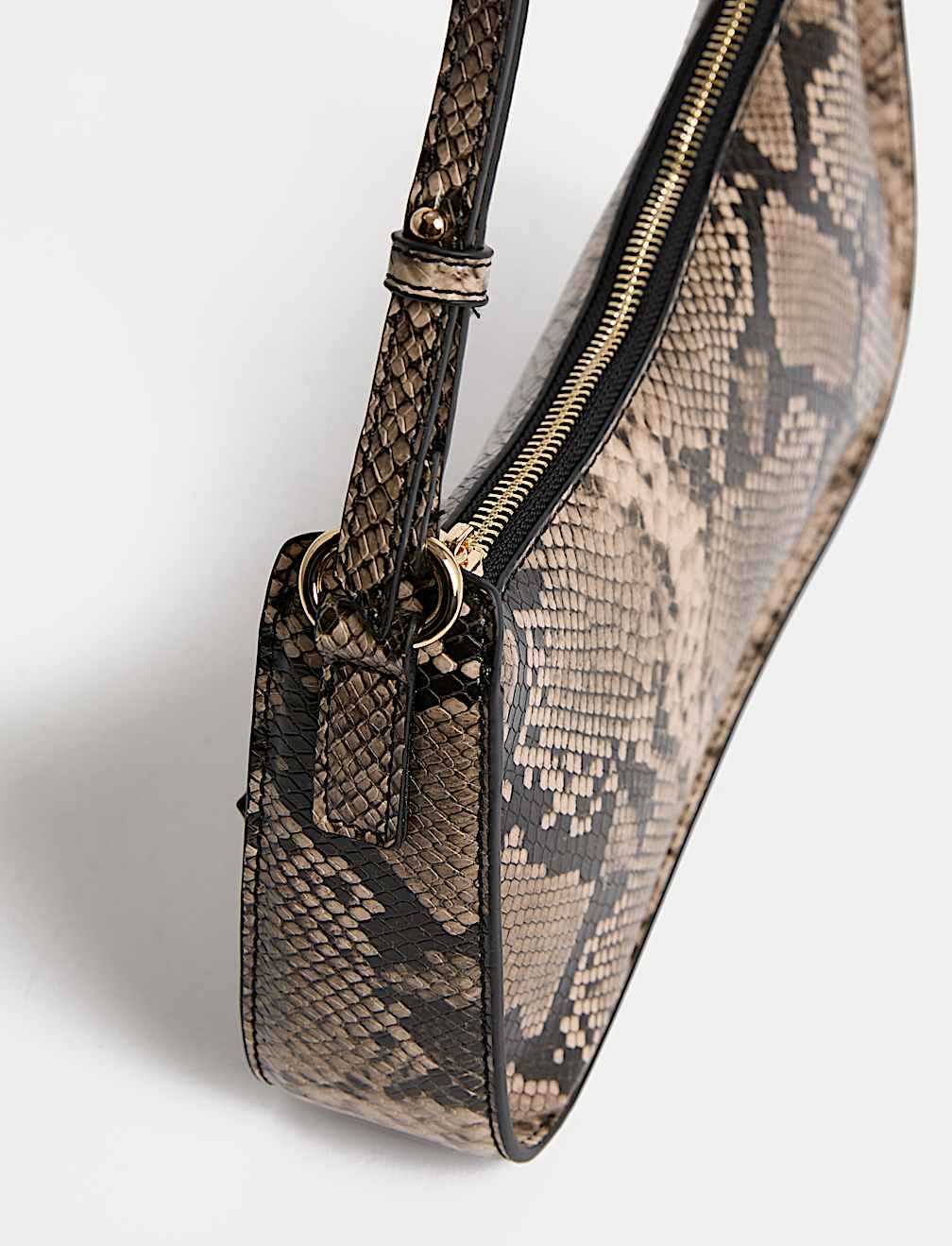 Faux Leather Clean Baguette Bag