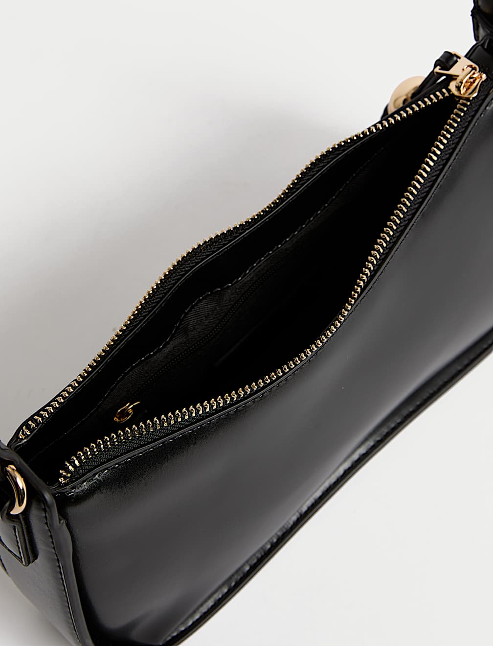 Faux Leather Clean Baguette Bag